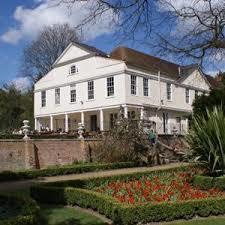 Centre d'art Lauderdale House