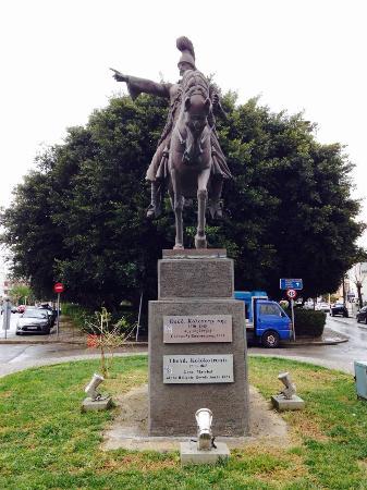 Theodoros Kolokotronis Statue