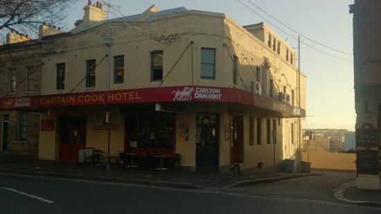 Captain Cook Hotel