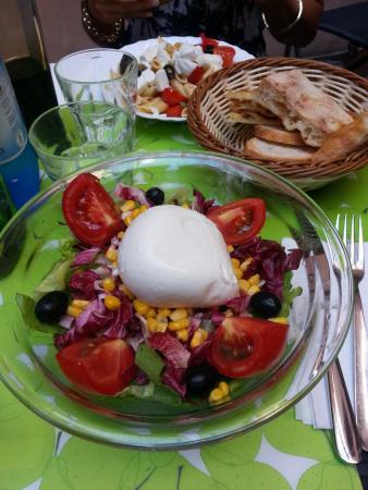 Il Caffe Dietro L'Angolo