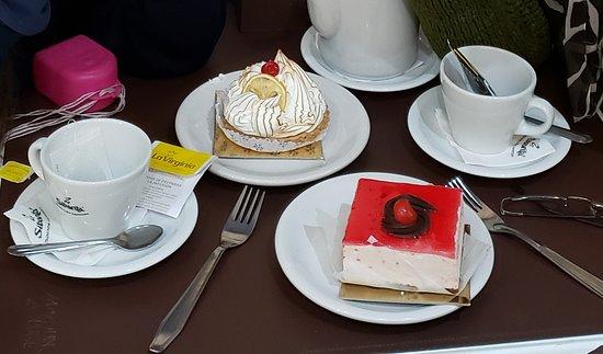 Moulin Rouge Confiteria