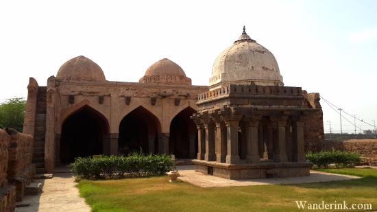 Shah Alam's Tomb