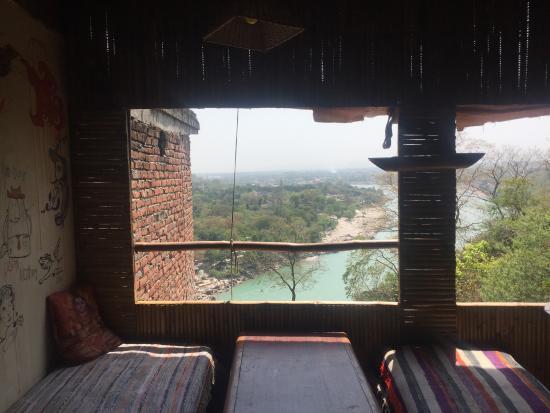 Flying Tiger the Cafe