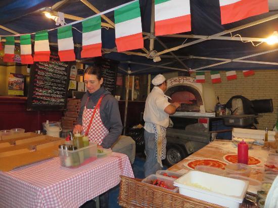 Ye Olde Rose & Crown Theatre Pub