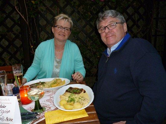 Weinstube am Brunnen