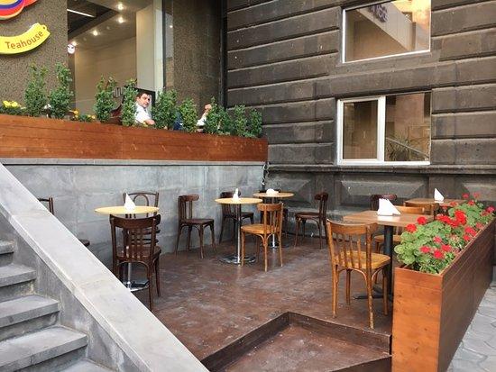 Futuretour Teahouse