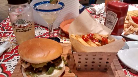 Chilis