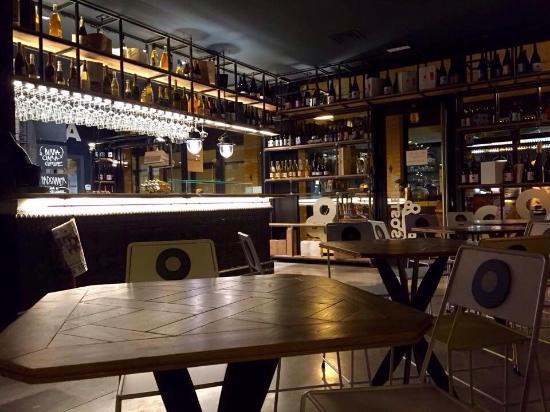 La Sosteria