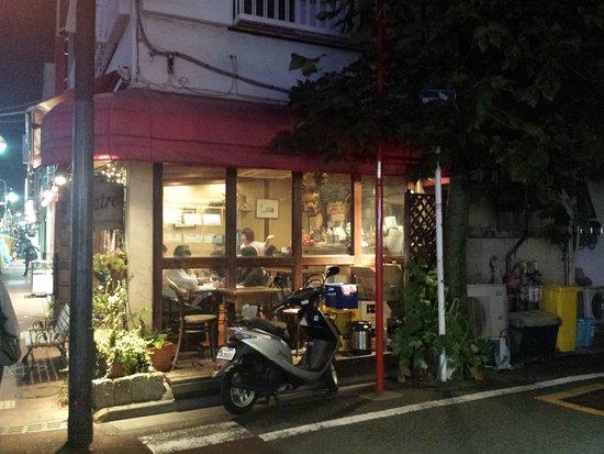 Bistro Quatre