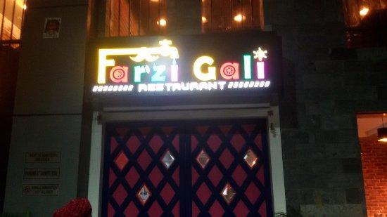 Farzi Gali