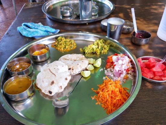 Maruti Dining Hall