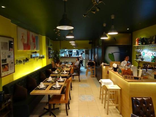 Komkom the Gallery Cafe