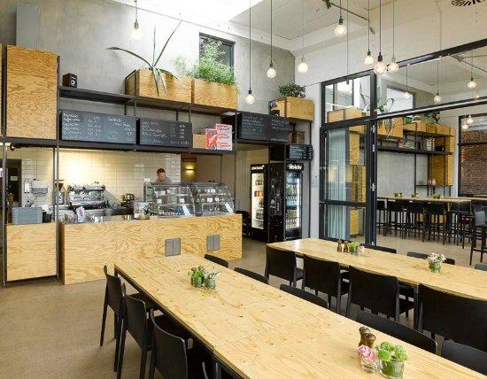 Oskar Jager deli ehrenfeld