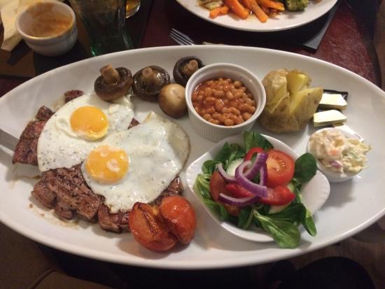 The Hammer & Pincers