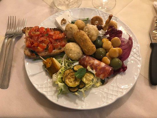 Al Reves la forchetta di Masaniello