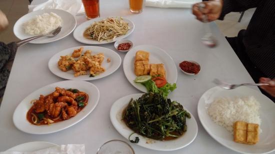 D'Cost Quick Plaza Festival