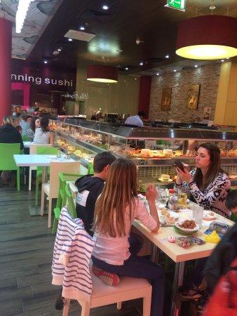 Running Sushi Restaurant