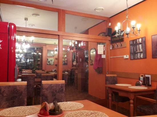 Pizzeria Pomodoro Rosso