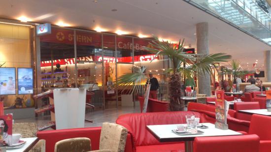 Cafe Bar Restaurant Stern im Atrio