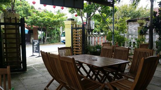 Restaurant 339 Tra Que