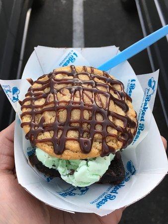 The Baked Bear
