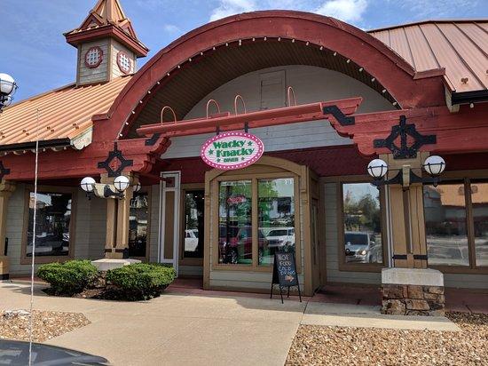 Wacky Knacky Diner