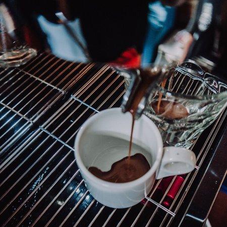 Toosi Coffee & Roastery