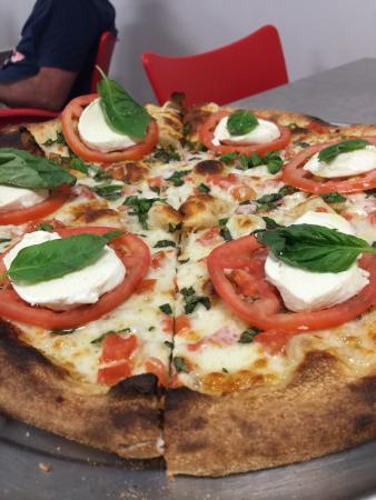 Dolce Salato Pizza & Gelato