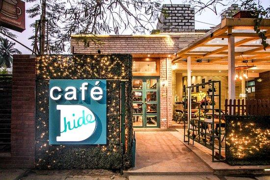D'hide Cafe