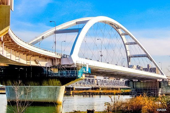 Nagara Bridge