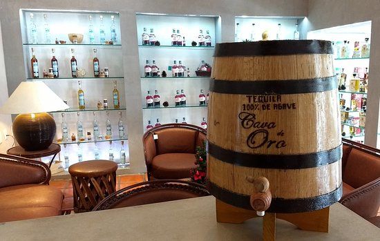 La Cata Tequileria & Mezcaleria