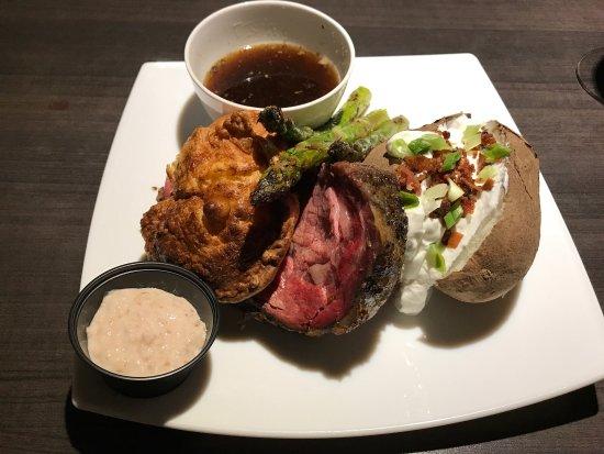 Echo Restaurant & Wine Bar