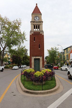 Memorial Clock Tower of Niagara On The Lake