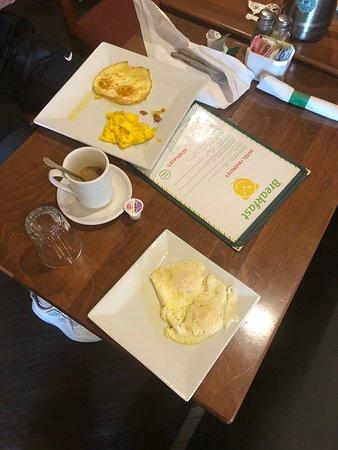 Victory Bar and Grill