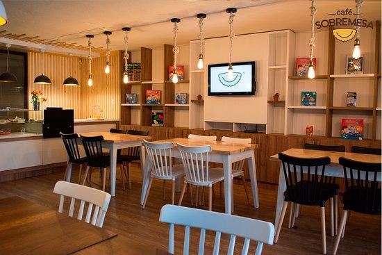 Sobremesa Cafe