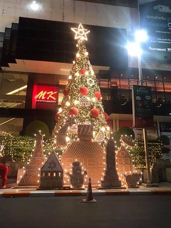 The Mall Thapra