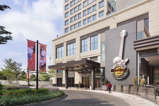 Exchange Square Mall