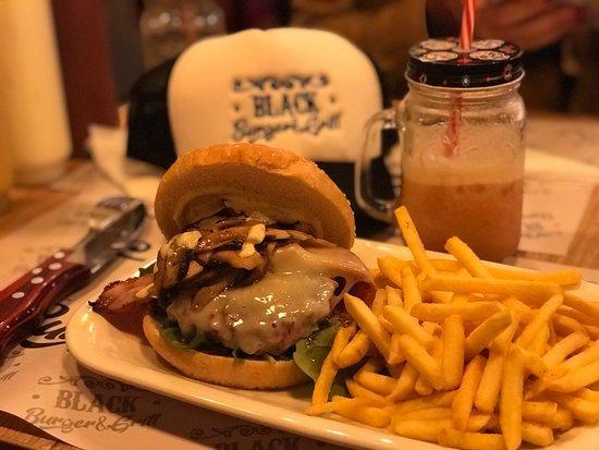 Black Burger & Grill