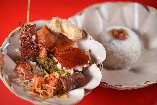 Warung Nasi Babi Guling Sote
