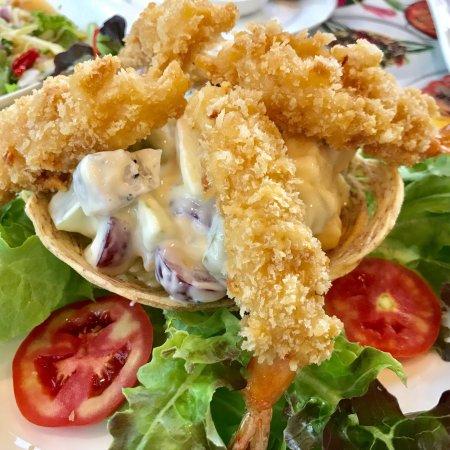 Pa-Tu Cafe and restaurant