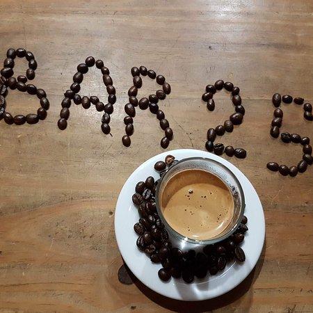 Bar 25