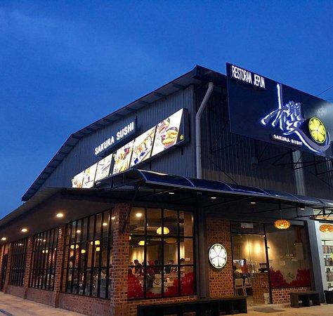 Sakura Sushi Setapak