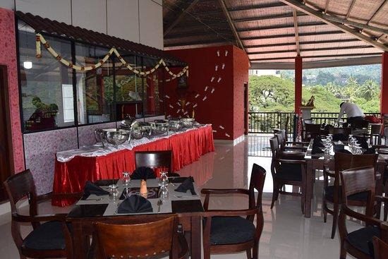 Nadiya Indian Restaurant