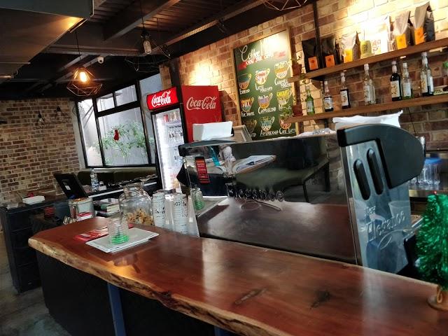 The Filos-Continental Cafe & Restaurant