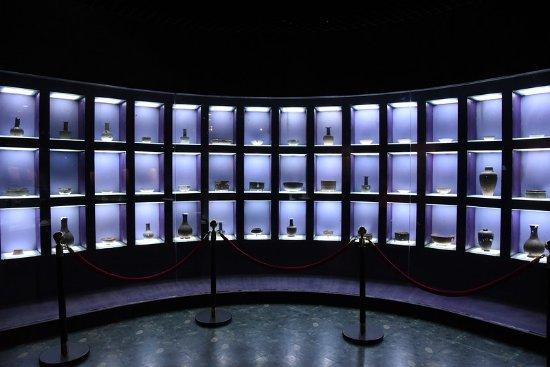 Southern Song Dynasty Guan Kiln Museum