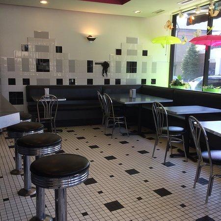 Colleens Ice Cream and Sandwich Shop