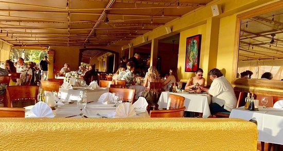 Sarento's on the Beach