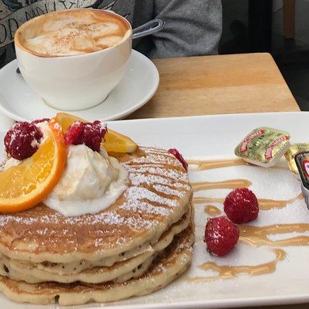 Gramercy Cafe