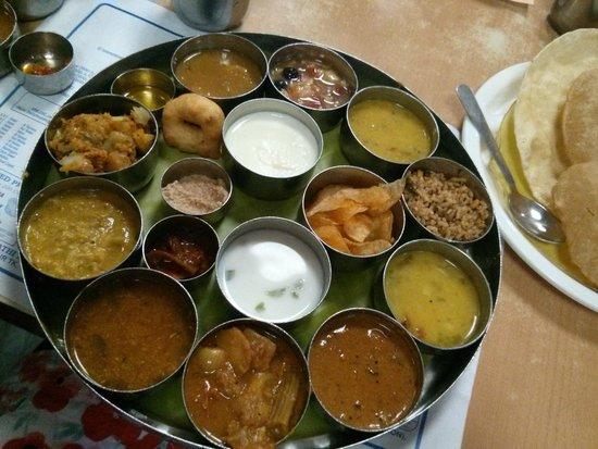 Hotel Saravana Bhavan Restaurant