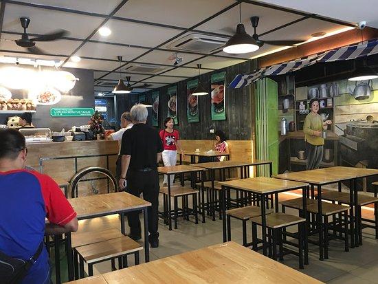 Lorong Seratus Tahun Curry Mee